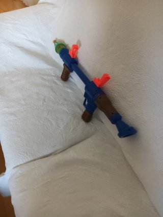 Bazuca de agua infantil para playa