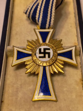 Militaria Cruz de Mãe Alemã Nível 1