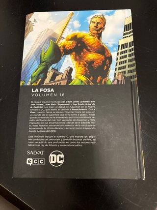 Aquaman, La fosa