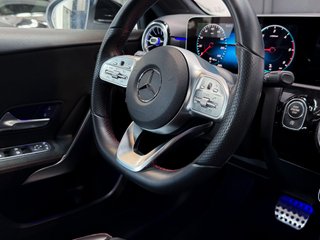 MERCEDES-BENZ A180 D AMG LINE AUTO 116CV 5P