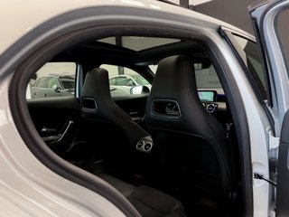 MERCEDES-BENZ A180 D AMG LINE AUTO 116CV 5P