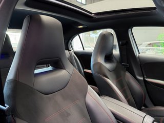 MERCEDES-BENZ A180 D AMG LINE AUTO 116CV 5P