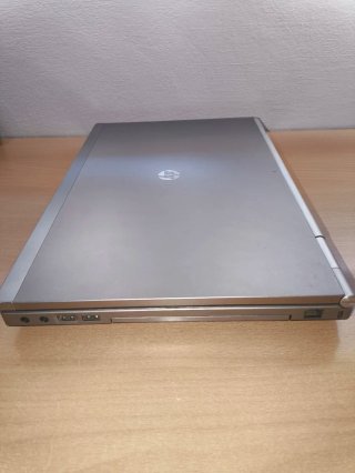 HP EliteBook 8560p Core i7 per parti