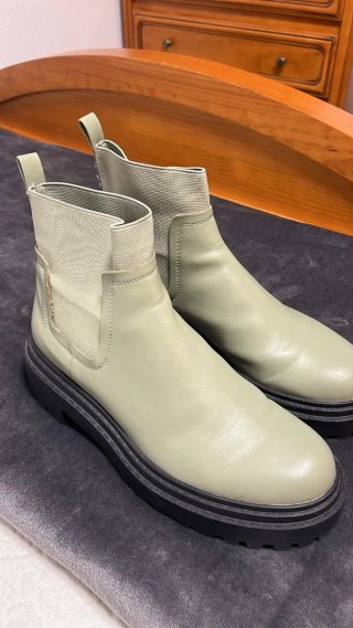 Botines Stradivarius Verde Talla 40