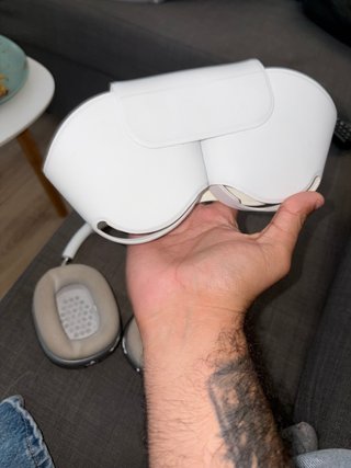 AirPods Max Originales Plateados y Blancos