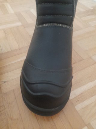 Botas de bombero negras y amarillas
