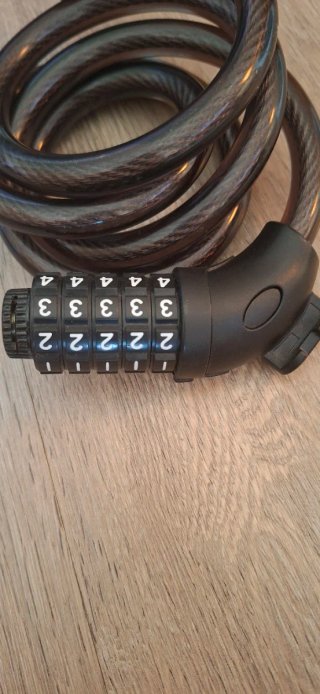 CANDADO DE CABLE con numeración de 5 CIFRAS
