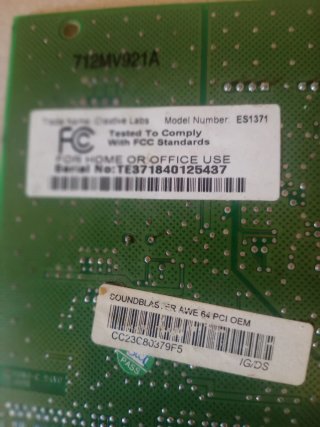 Tarjeta de Sonido Sound Blaster E81271