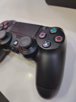 PS4 Slim 500GB con Mando Sony y Caja