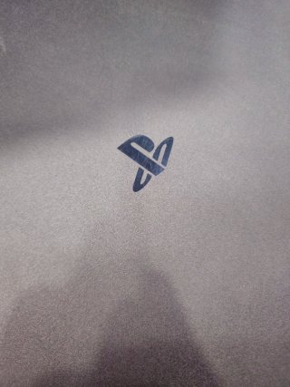 PS4 Slim 500GB con Mando Sony y Caja