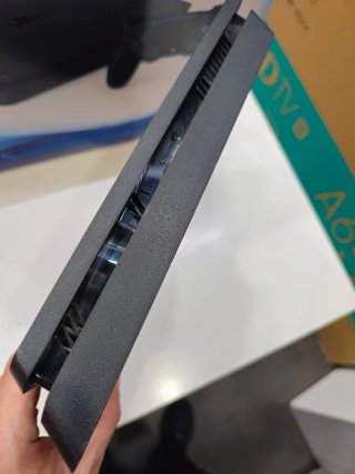 PS4 Slim 500GB con Mando Sony y Caja