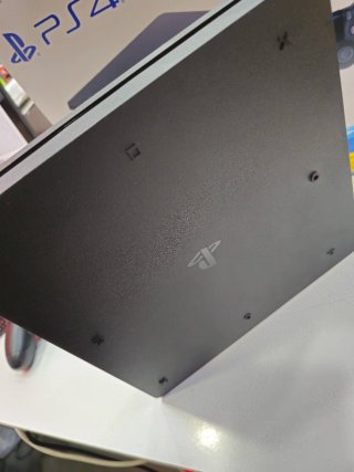 PS4 Slim 500GB con Mando Sony y Caja