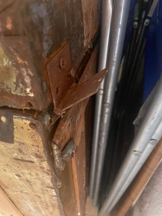 Baúl antiguo de madera