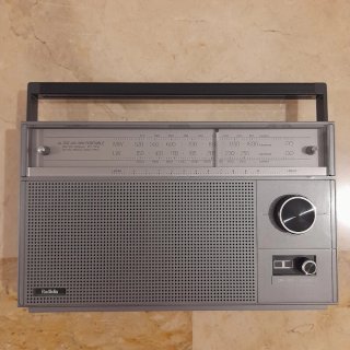Radiola AL 200 LW-MW Radio Portátil