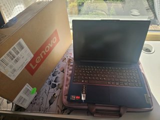 Portátil Lenovo IdeaPad Slim 3 Azul