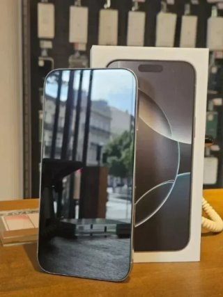 IPHONE 16 PRO 256GB BLANCO 90% BATERÍA