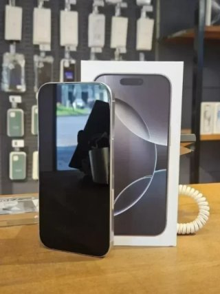 IPHONE 16 PRO 256GB BLANCO 90% BATERÍA