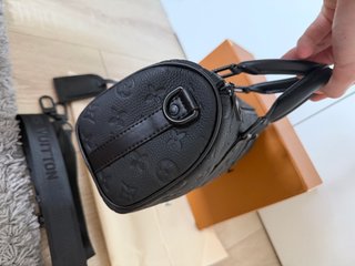 Bolso Louis Vuitton Negro
