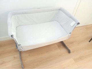 Minicuna Chicco gris