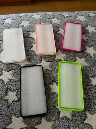 Fundas iPhone 14 (Variedad de Colores)