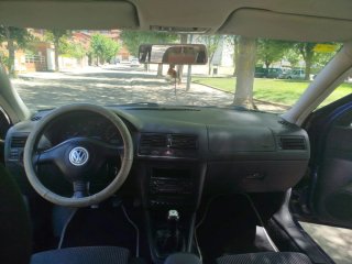 Volkswagen Golf 2001
