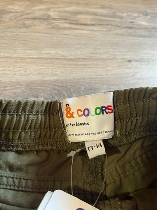 Pantalón largo cargo verde oliva ( Con etiqueta)