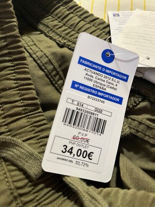 Pantalón largo cargo verde oliva ( Con etiqueta)