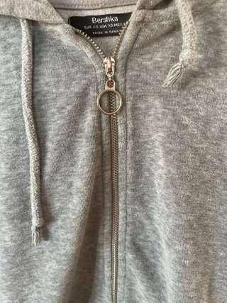 Chaqueta gris Bershka niña