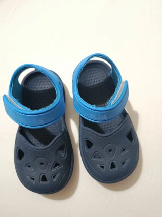 Sandalias cangrejeras talla 25