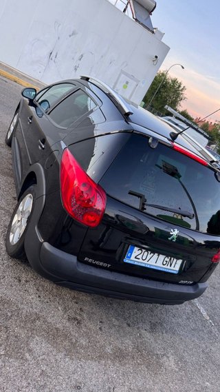 Peugeot 207 sw  2009