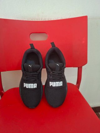 Zapatillas Puma Negras