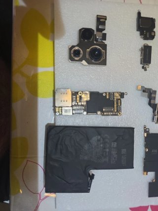 Placa Base iPhone 14 Pro / Pro Max tengo las 2