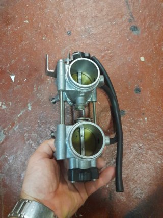 Cuerpo Mariposas BMW F 800 ST