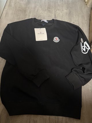 Sudadera negra