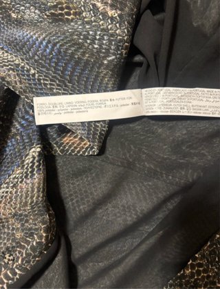 Vestido Massimo Dutti estampado serpiente T42