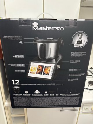 Robot de Cocina Masterpro con pantalla táctil