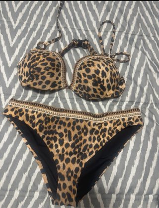 3 Bikinis completos Calzedonia Aro Talla 100