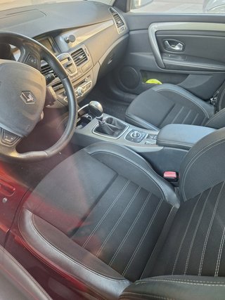 Renault Laguna 2012