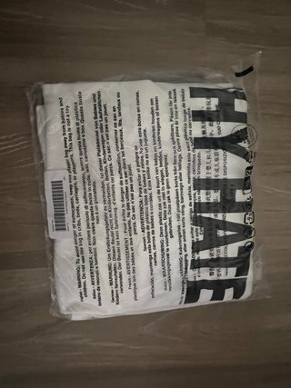 Camiseta Supreme Why Hate?