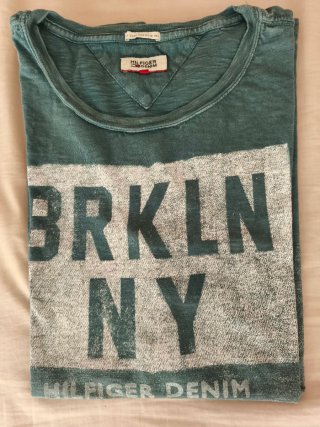 Camiseta Tommy Hilfiger Denim XL Perfecto Estado.