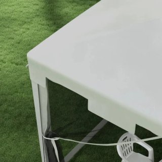 Carpa blanca y transparente