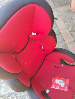 Silla coche Vivitta roja y negra