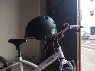 Bicicleta infantil blanca