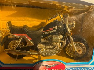 Moto Moto Guzzi Carabinieri Scala 1:12 Nuovo