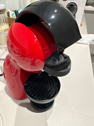 Cafetera Krups Dolce Gusto Piccolo XS Roja