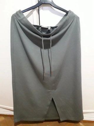 Conjunto falda y top verde