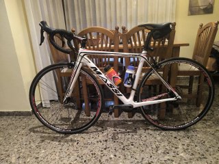Bicicleta de carretera Massi
