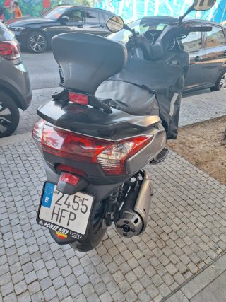 Moto Kymco Super Dink 125 Plata 26.000 km