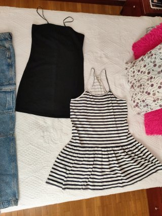 Lote Ropa, Tops, vestidos y pant. Precio negociabl