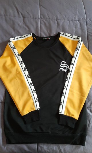 Sudadera Sik Silk Negra y Amarilla